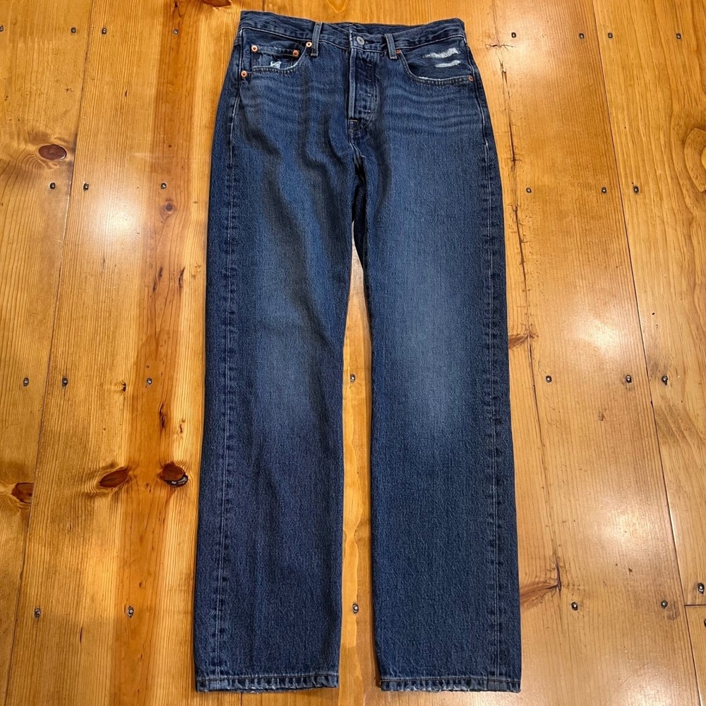 Levi's Women's Straight Leg Jeans in Dark Blue Denim